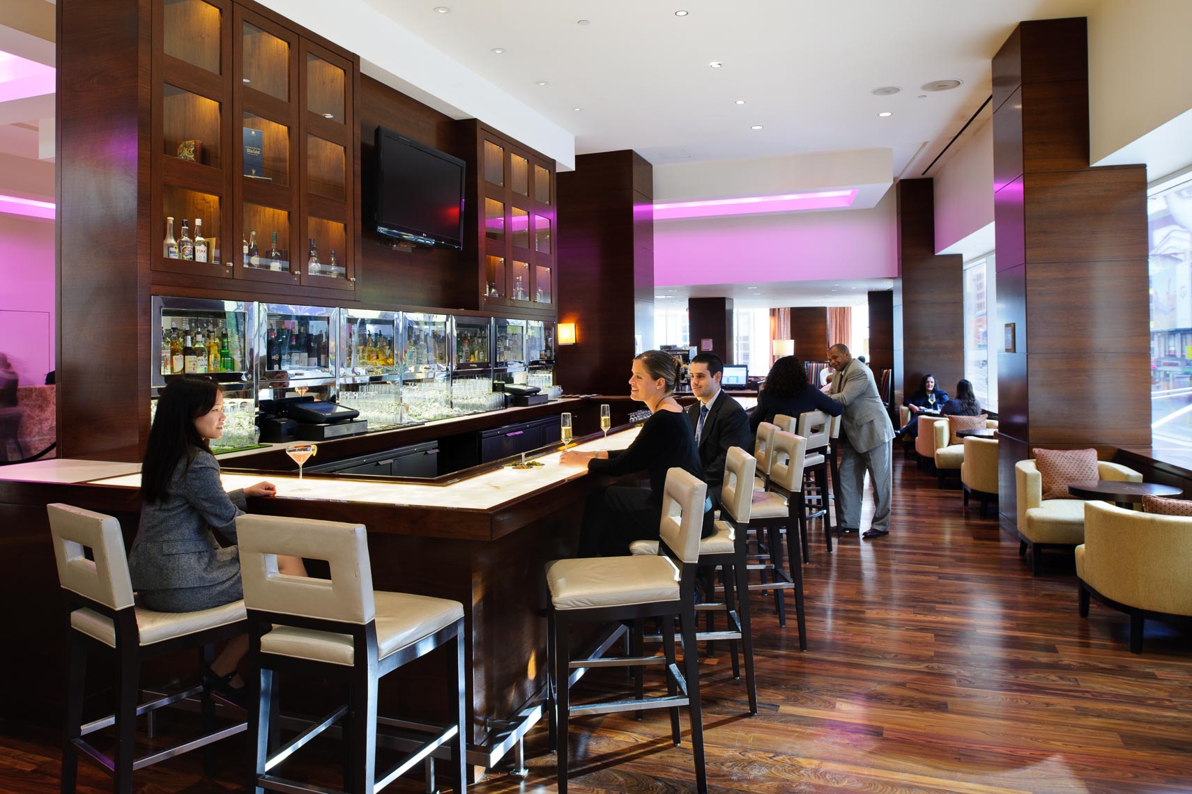 NYC Interior Photographer - Hotel Bar