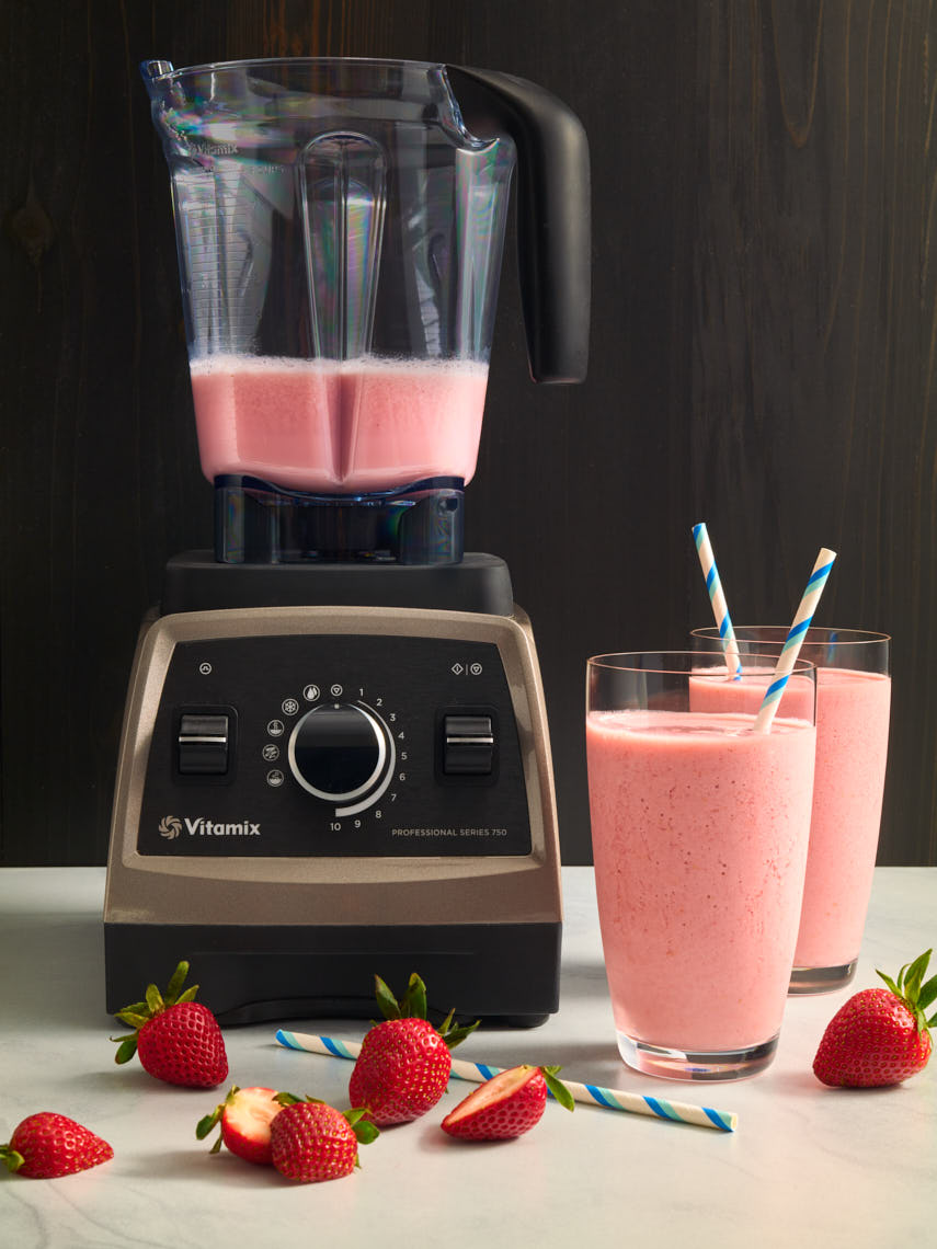 Strawberry Smoothies w/ Vitamix - Drink Photographer Philadelphia, PA & NJ